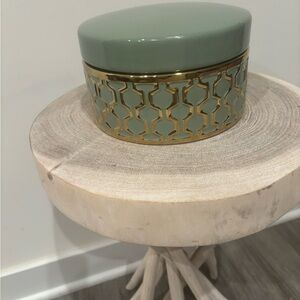 Elegant Green and Gold Decorative Box